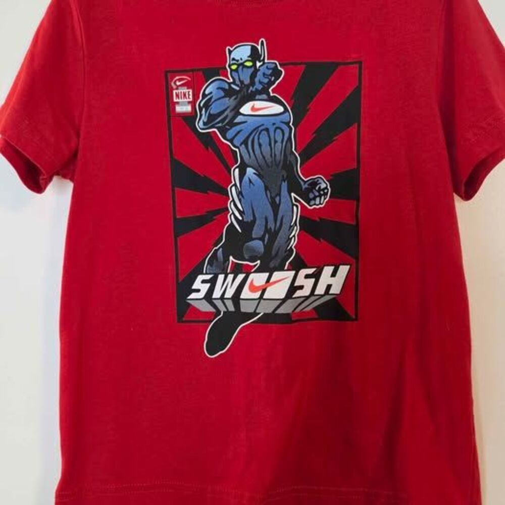 Nike Red Graphic T-Shirt Size 6-7 Years
